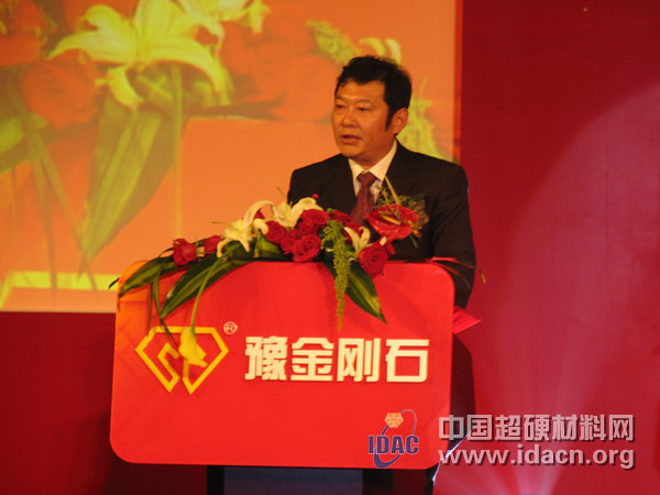 閃中華金剛石晶體之神光 攻世界上乘金剛石之市場