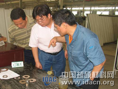 中國機(jī)床工具工業(yè)協(xié)會毛予鋒副秘書長一行到超硬材料分會調(diào)研考察