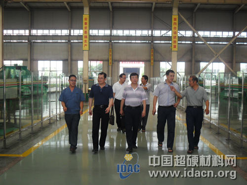 河南工業(yè)大學(xué)就業(yè)工作考察團(tuán)赴長(zhǎng)葛和新鄭走訪調(diào)研用人單位