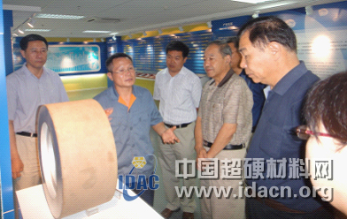 中國機床工具工業(yè)協(xié)會李晶明副秘書長一行到三磨所調(diào)研