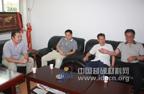 長(zhǎng)沙興大磨料磨具公司到訪中國(guó)超硬網(wǎng)