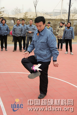 鄭州三磨有限公司舉辦迎新春趣味運(yùn)動(dòng)會(huì)和卡拉OK比賽活動(dòng)