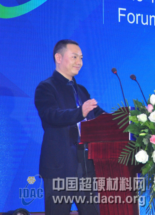 張洪濤：創(chuàng)新與發(fā)展并舉 共鑄合成鉆石夢
