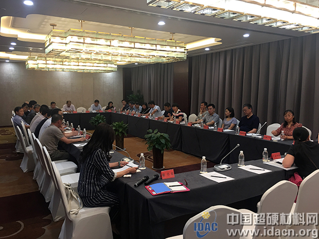 經(jīng)常務(wù)理事會審議通過，超協(xié)變更理事長及秘書長人選