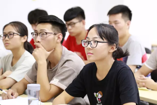 河工大學(xué)生拉開暑期實(shí)踐新篇章