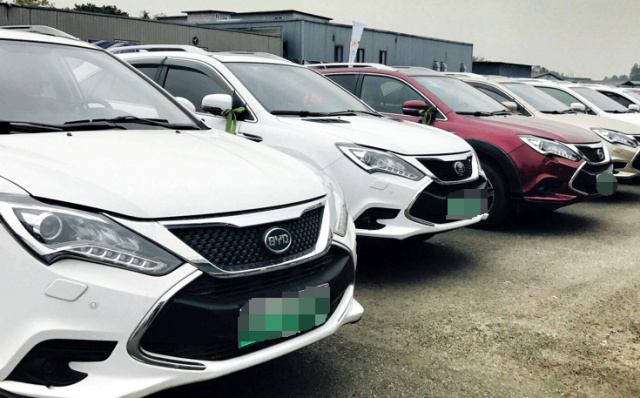 氫能源汽車亮相，5分鐘加滿燃料，續(xù)航1000公里！