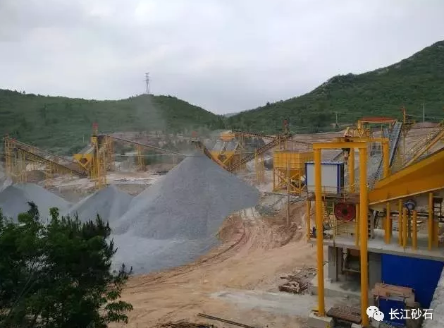 山東將繼續(xù)關(guān)停“小、散、亂”石材礦山