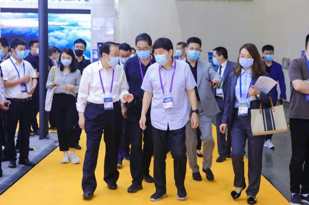 第17屆鄭州工博會(huì)盛大開幕，中西部品牌工業(yè)大展助力數(shù)字化轉(zhuǎn)型！