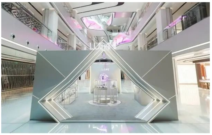 豫園珠寶旗下培育鉆石品牌——LUSANT露璨首家Pop-up Store登陸中信泰富廣場