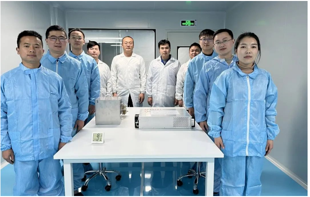 CVD金剛石技術(shù)實(shí)驗(yàn)室榮獲河南省國防郵電工會(huì)“工人先鋒號(hào)”稱號(hào)