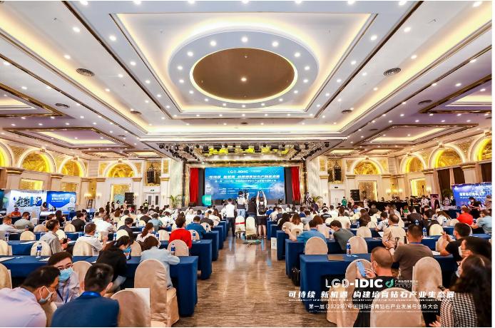 高新科技培育鉆石，或掀時尚界新熱潮