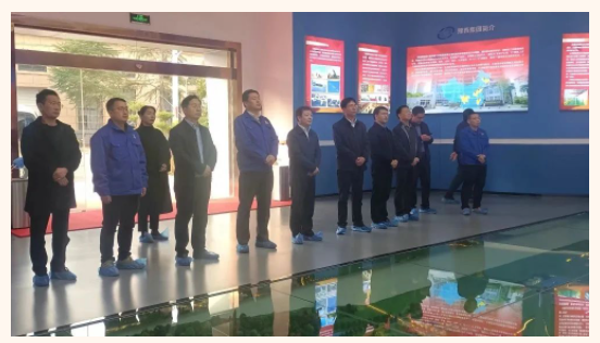 南陽市政協(xié)主席張富治一行蒞臨中南鉆石調(diào)研指導(dǎo)工作