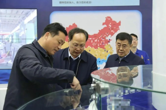 全國政協(xié)委員、河南省政協(xié)辦公廳一級巡視員張廣東一行到中南鉆石調研