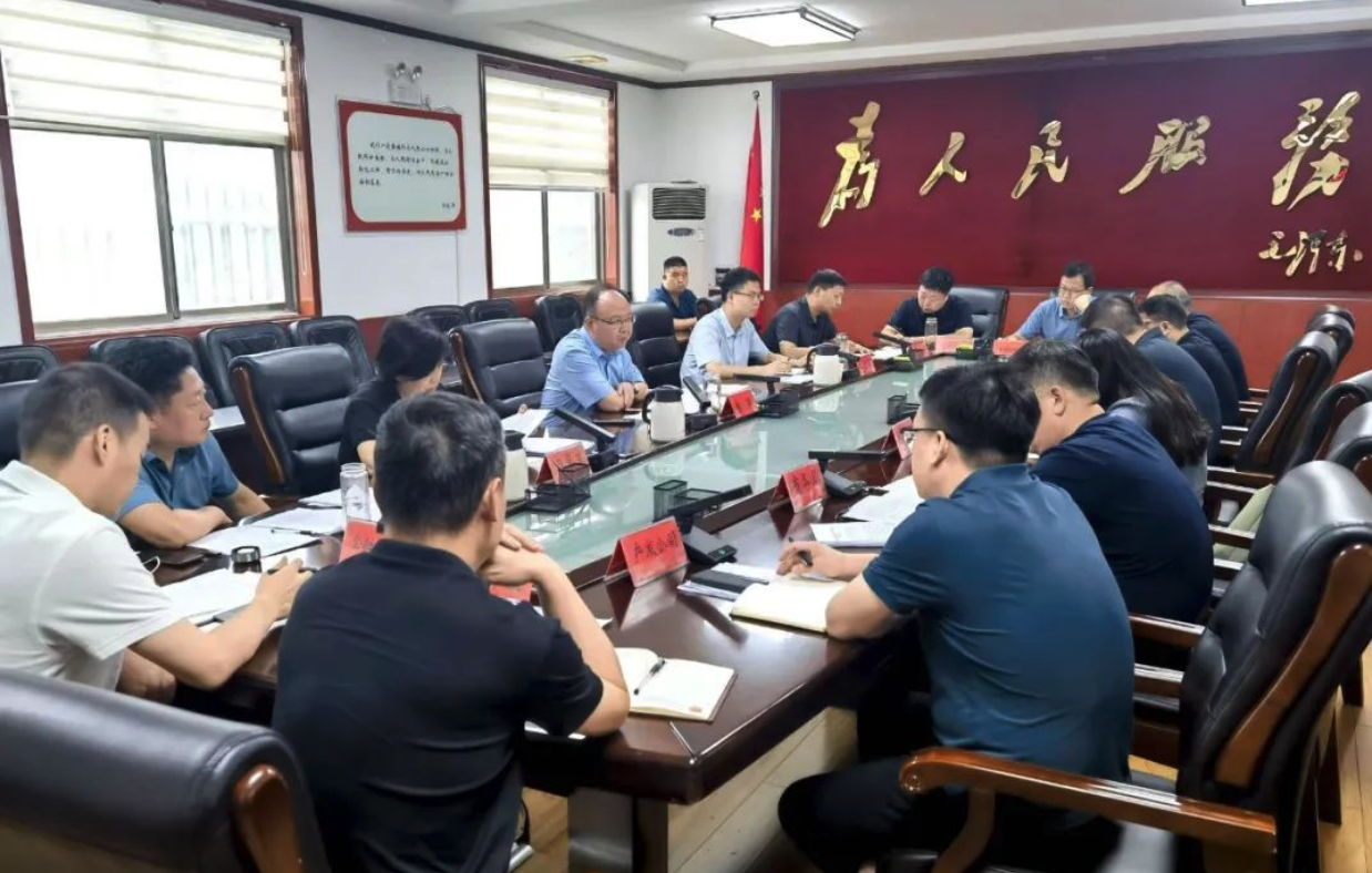 孟州市裝備制造產(chǎn)業(yè)（超硬材料）工作專班召開第二次會議