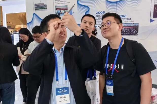 松江企業(yè)攜多款“硬核”技術(shù)亮相色譜行業(yè)尖峰論壇