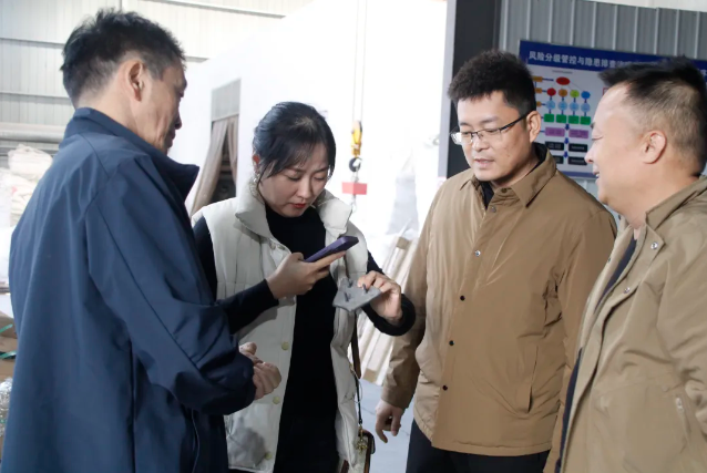 中國超硬材料網(wǎng)一行走訪旭坤磨料磨具、弘元超硬材料