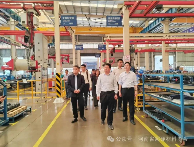 河南省工信廳攜河南省超硬材料協(xié)會一行走訪調(diào)研湖南省、廣東省產(chǎn)業(yè)集群——聚焦體制機(jī)制創(chuàng)新與協(xié)同發(fā)展路徑?
